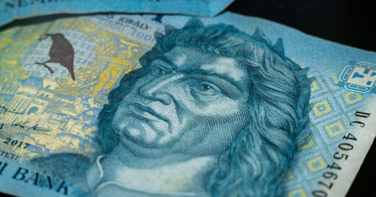 Nagy nehezen, de észhez tért a forint Trump szavai után