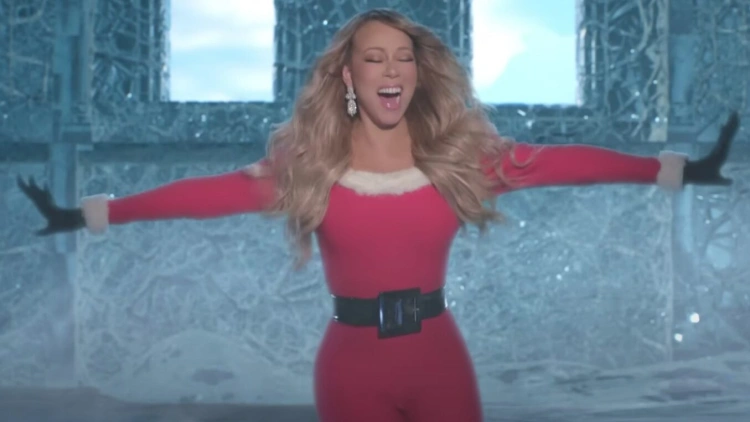 A karácsonyt mindenki nagyon várja, de Mariah Carey egy kicsit még jobban