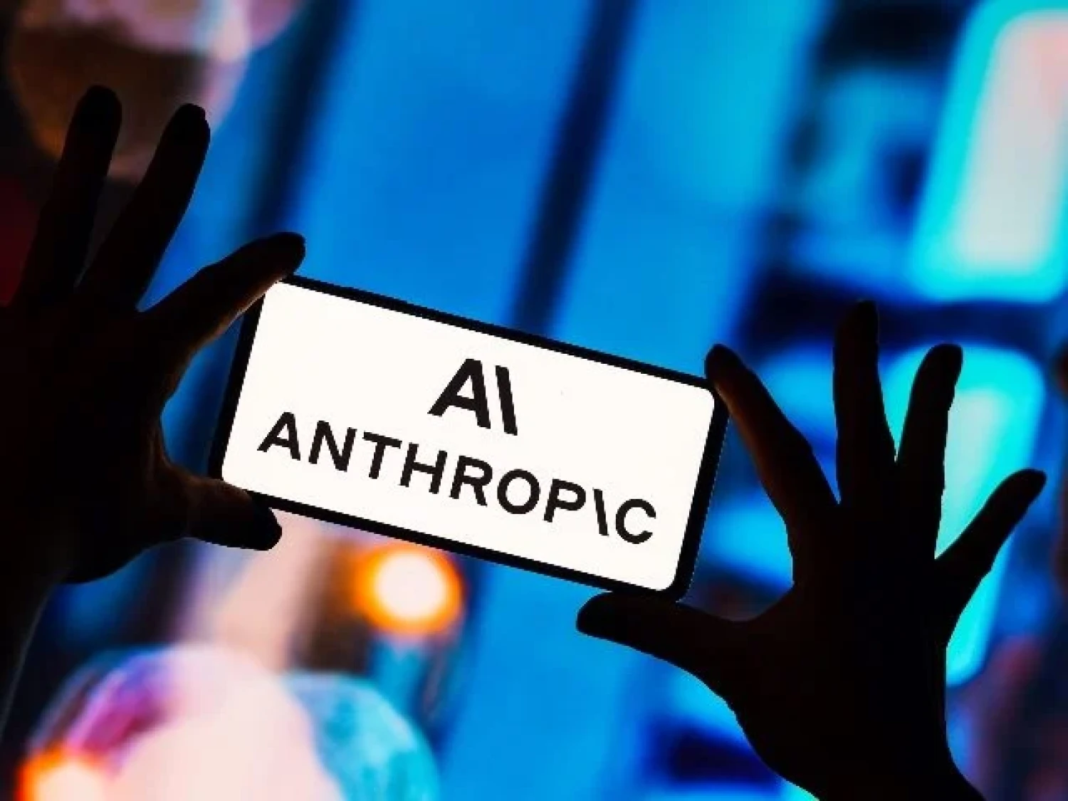 Az Anthropic vezető kutatója szerint 10 százaléknál is nagyobb az esélye, hogy az MI kipusztítja az emberiséget