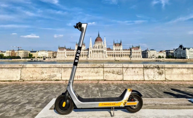 A mikromobilitás haláltusája? Csődöt jelentett a Bird