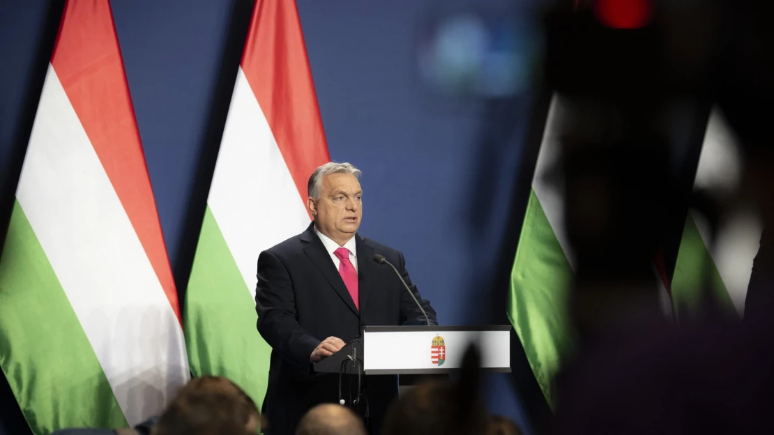 Orbán: Közösen pénzt felvenni más országokkal nem észszerű dolog