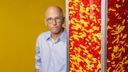 Kizárólag legózásból is élhetne, de nem akar – Dóczy Balázs, a Lego Masters építőmestere