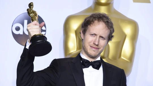 A világ legrangosabb fesztiválján versenyez és Scorsese producerével dolgozik az Oscar-díjas magyar rendező