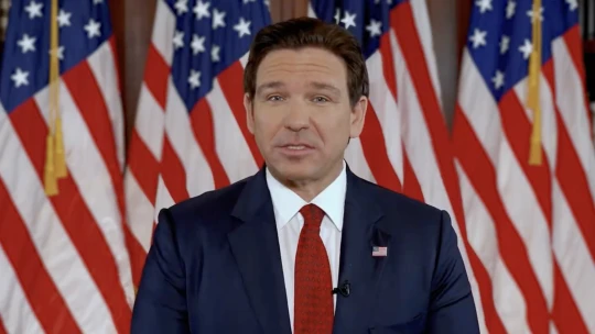 Feladta Trump kihívója, búcsúzóul még ellőtt egy kamu Churchill-idézetet