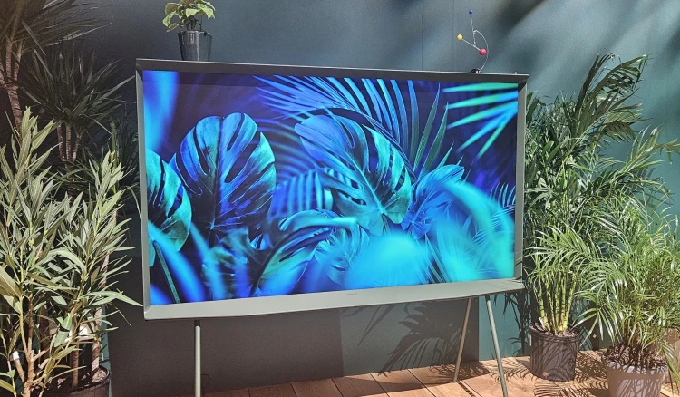 Repülő autó, UFO kávéfőző, átlátszó tv, nyújtható telefon és mindent átszövő mesterséges intelligencia: Tombolt az innováció a tech gigaexpón!_4