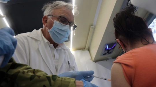 KRÍZIS: a magyar orvosok 42%-a 10 éven belül nyugdíjas korú