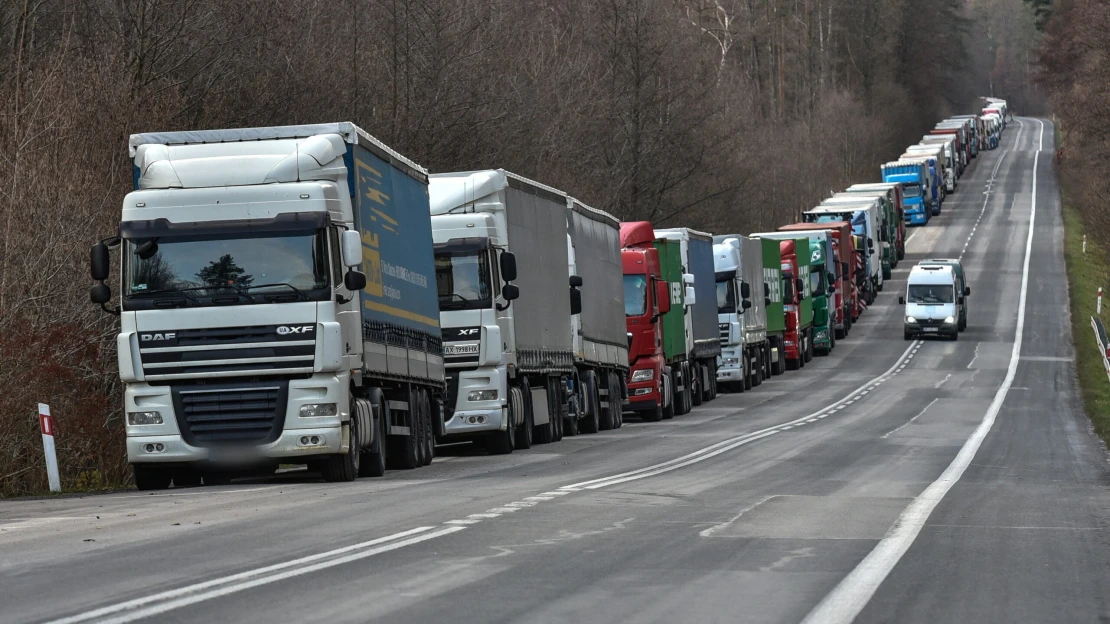Sofőrök álma valóra válik. Minden kényelmük biztosítva lesz