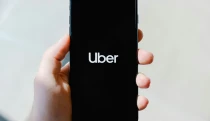 Hatalmas leépítésbe kezd az Uber, alkalmazottai akár 10 százalékát is elküldheti
