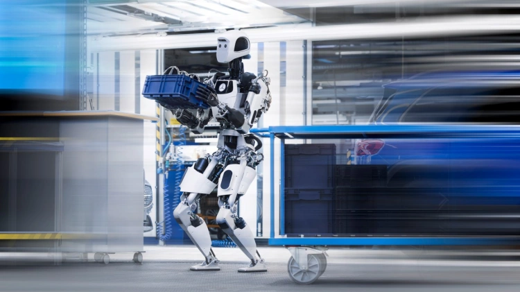 Wow: a Mercedes Kecskeméten kezdte el tesztelni vadiúj robotmunkásait_0
