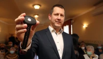 Nyomozás indult a Gondosóra program miatt