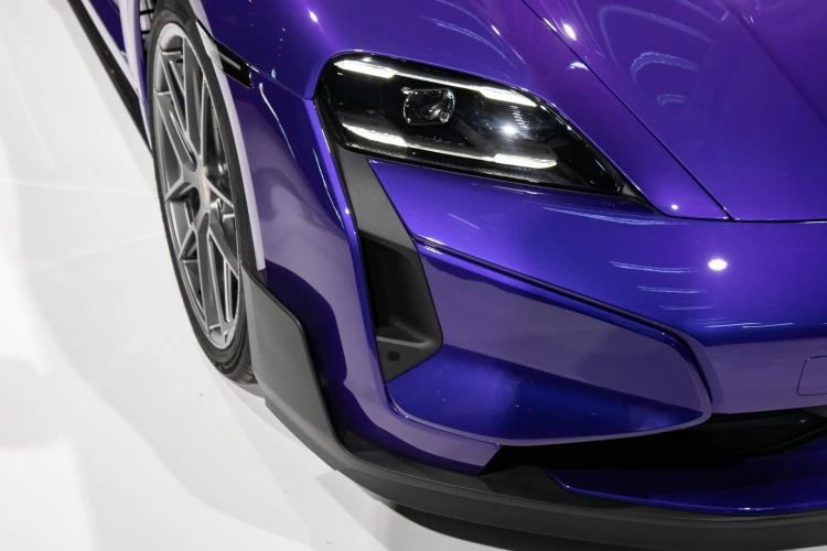 A 800 milliárdos gyár – így fordul rá a zöld és AI-vezérelt jövőre a Porsche_15