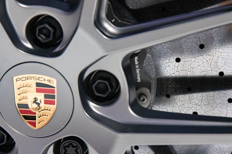 A 800 milliárdos gyár – így fordul rá a zöld és AI-vezérelt jövőre a Porsche_16