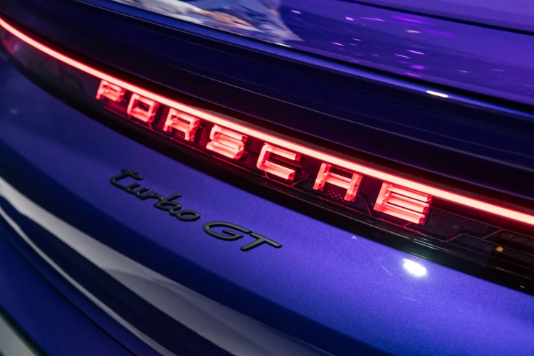 A 800 milliárdos gyár – így fordul rá a zöld és AI-vezérelt jövőre a Porsche_18
