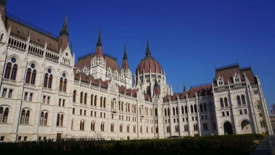15 milliárdos kárpótlást követelnek Iványi Gábor szervezetének a parlamentben