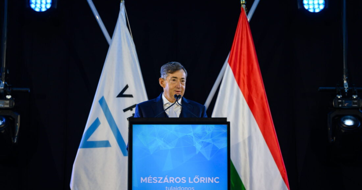 Szabad Európa: Mészárosék valótlan tartalmú jegyzőkönyvekkel adhattak át vasúti fejlesztéseket
