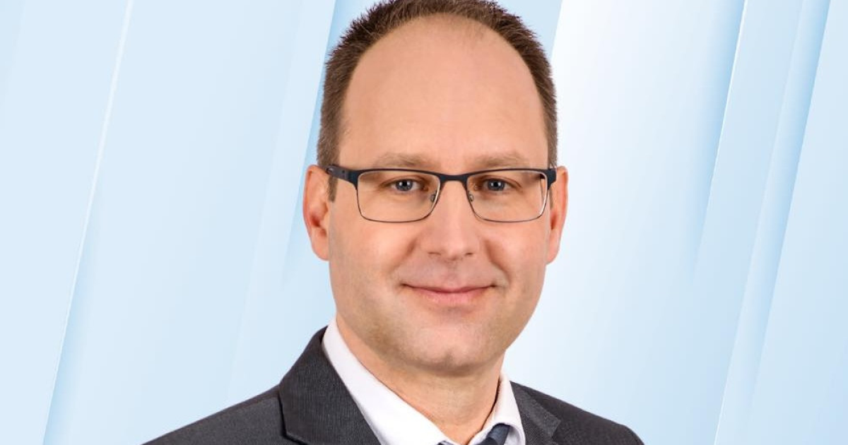 Schadl ügyvéd bizalmasát indítja a Fidesz egy zuglói önkormányzati körzetben
