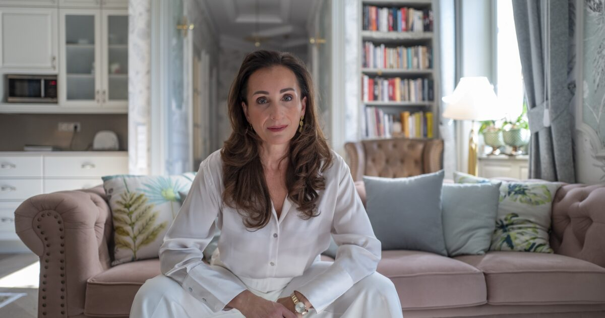 Gyerekek, mi lenne, ha végre elkezdenénk műsort csinálni?! – Hámori Barbara, a nagybetűs tévés