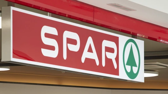 Döbbenetes összeget bukhat a Spar az árrésstoppal