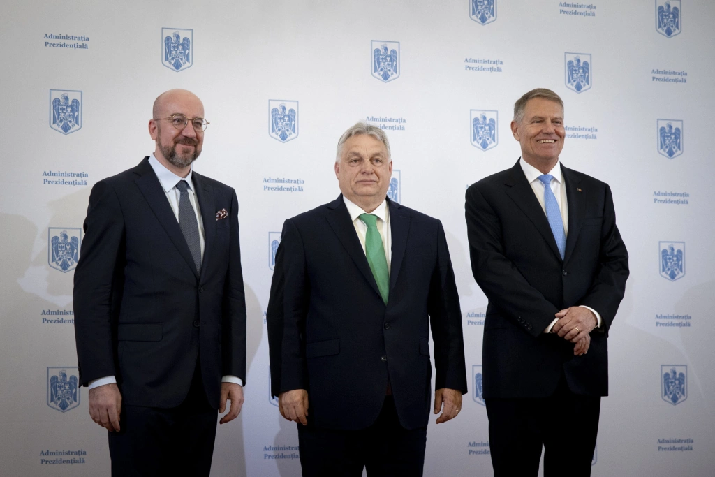Irónikus: a soros elnökség alatt bukhatja el Orbán az EU-s pénzeket