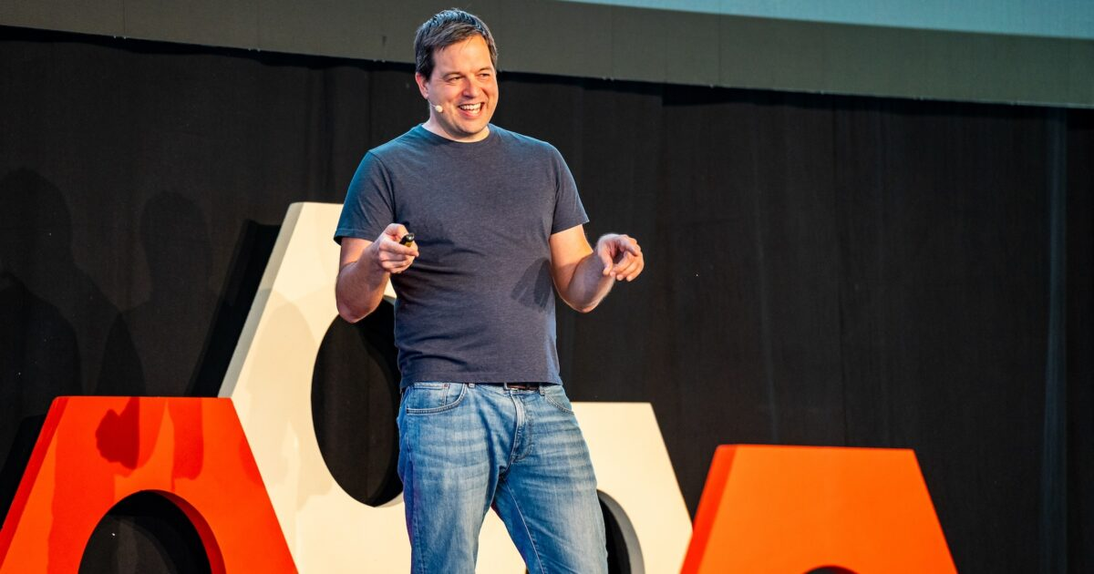 Az egyik legbefolyásosabb magyar tech guru: Három tévhit az AI-forradalomról