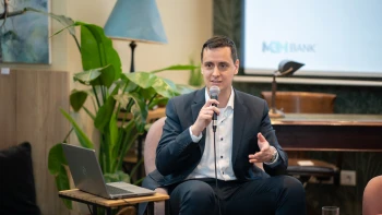 Nem gondolom, hogy a kormány a lovak közé dobná a gyeplőt – mi lesz a forinttal védőpajzs nélkül?