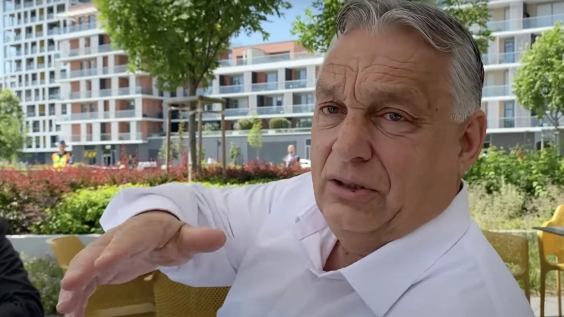 Orbán a Telexnek: az EU-s zászló kitűzése sérti a „vendégjogot”