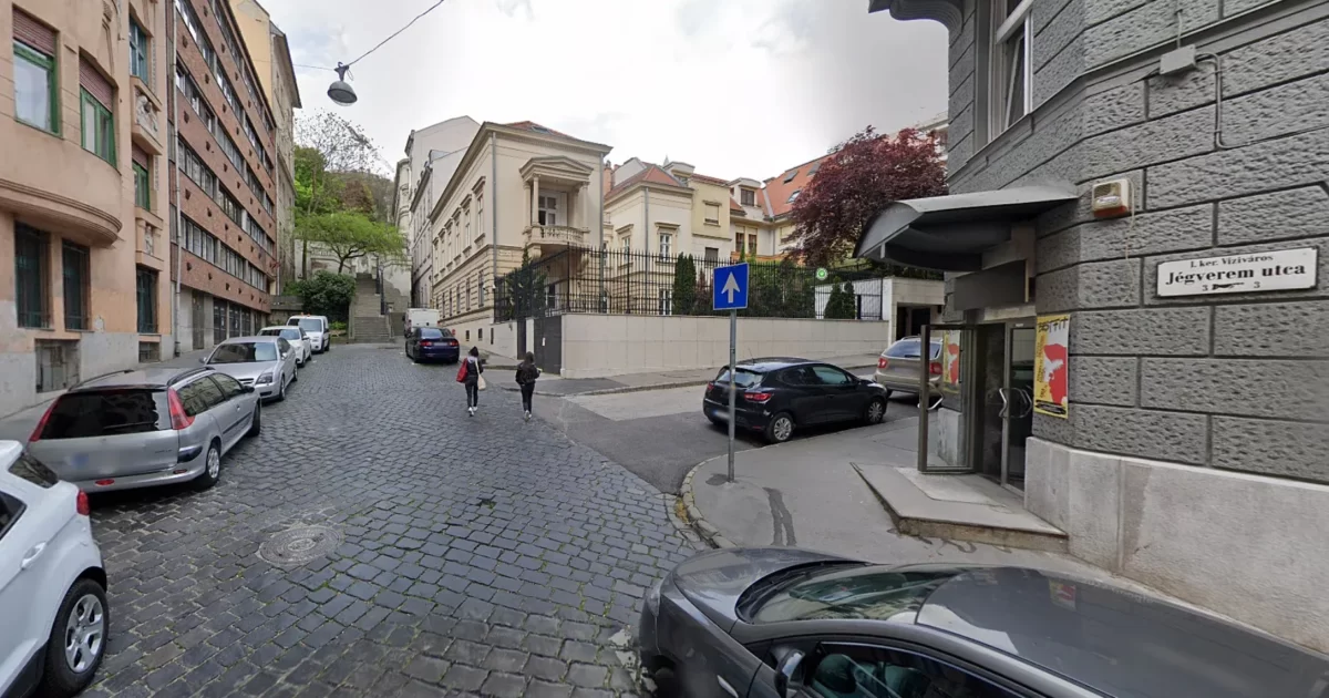 Több mint 3 és fél milliárdot fizetett az állam egy 450 négyzetméteres házért