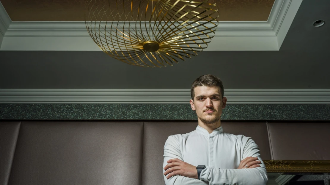 Még csak 24 éves, de megkapta élete lehetőségét, a cél a Michelin-csillag megszerzése