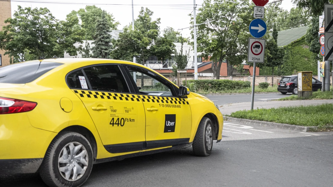 Tavaly megtízszerezte profitját az Uberrel összeálló taxiscég