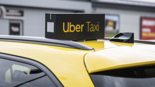 Az Uber belép a csomagszállítók piacára Budapesten