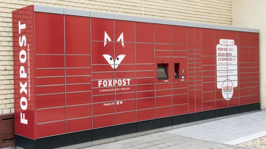 Nemzetközi tulajdonoshoz kerülhet a Foxpost, a sikeres magyar csomagküldő startup