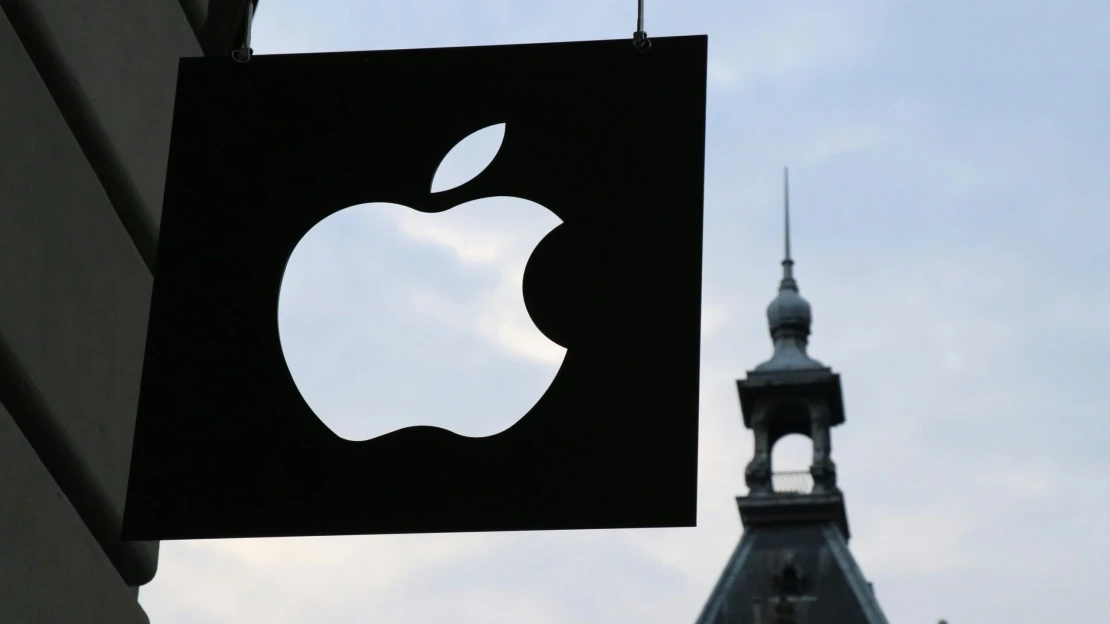 Történelmi pillanat: megelőzték az Apple-t