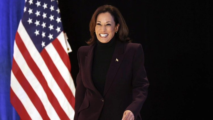 Kamala Harris újabb két lépéssel közelebb az elnökjelöltséghez