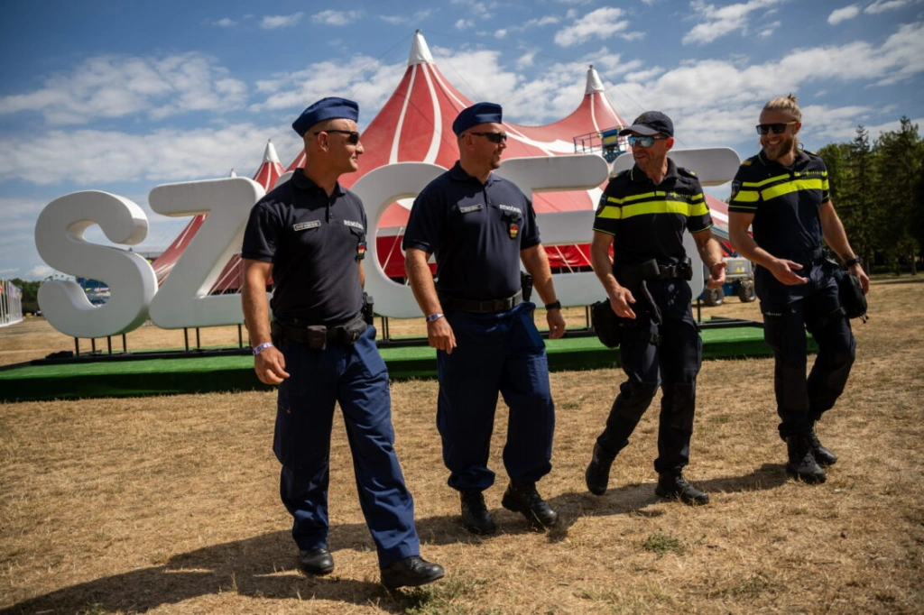 Ki nem találnád, a magyarokon kívül milyen rendőrök vannak még a Szigeten