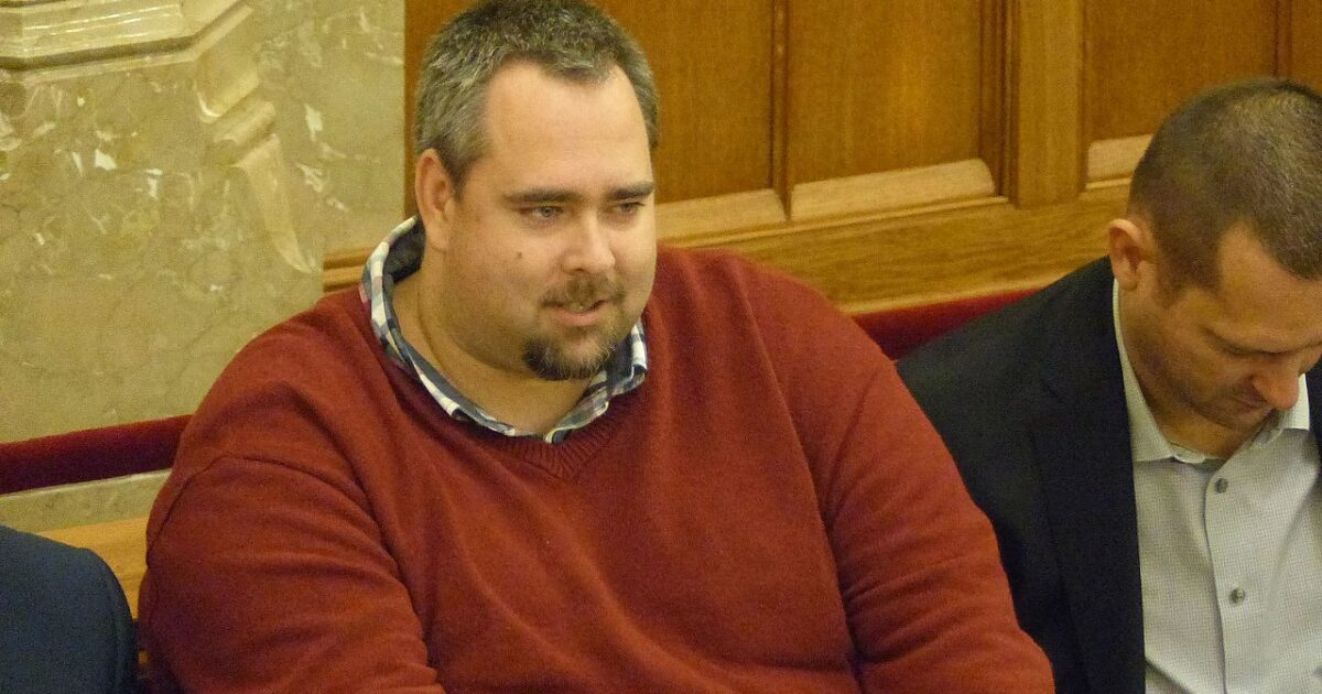 Több milliós, elnyert pályázatok, a cég székhelye a letartóztatott polgármester háza