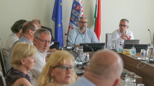 Őrizetbe vettek egy budapesti polgármestert