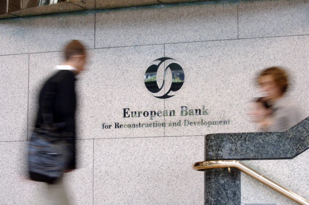 A háború és az időjárás veti vissza a gazdasági növekedést – állítja az EBRD