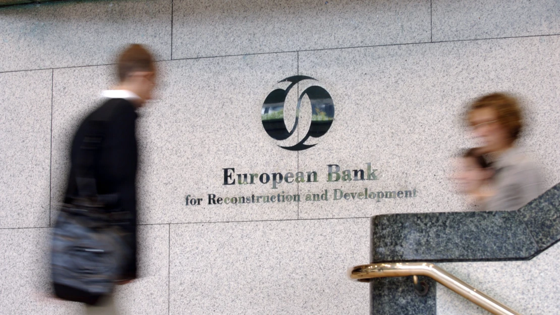 A háború és az időjárás veti vissza a gazdasági növekedést – állítja az EBRD