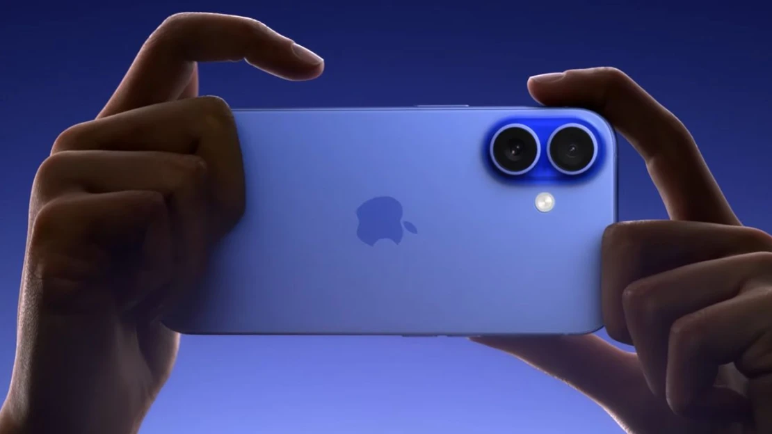 Nagy győzelem a Google-nek: most már az Apple is rájuk épít