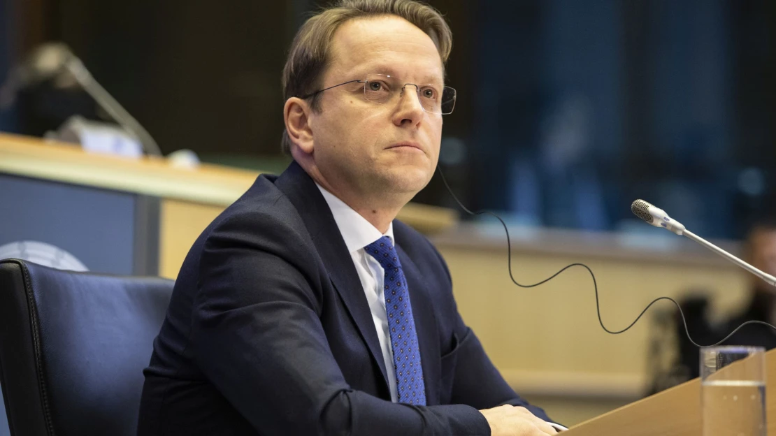 Elég gyenge portfóliót kapott a magyar biztos az EU csúcsszervében