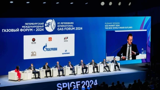David Pressman szerint ezért utazgat ennyit Oroszországba Szijjártó Péter