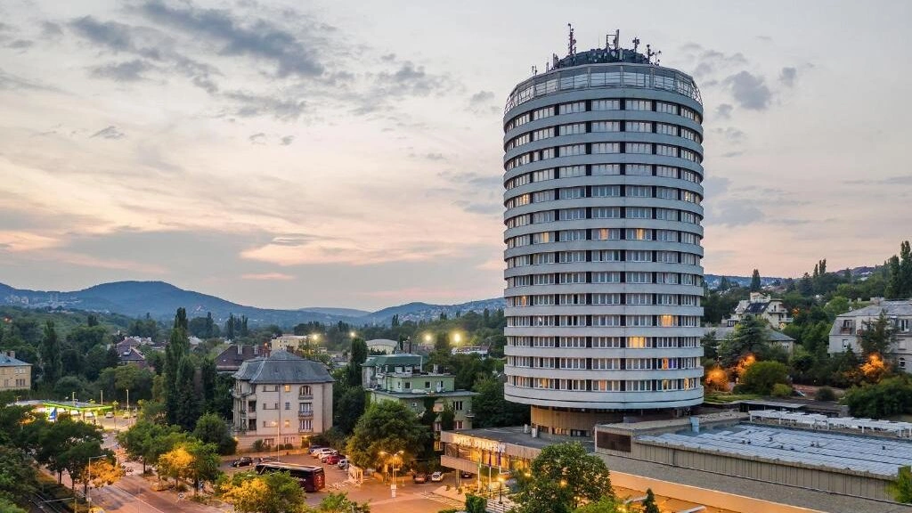 Nem biztos, hogy lebontják a Körszállót, de az biztos, hogy nem Tiborczék