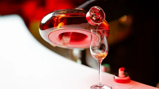 Ez történik, ha megkóstolsz egy 800 ezres whisky-t