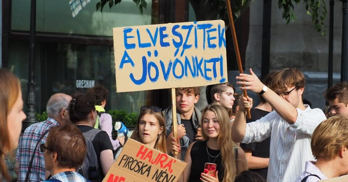 Elvesztette diákhitel jellegét: ilyen, amikor a magyar állam bünteti az egyetemistákat