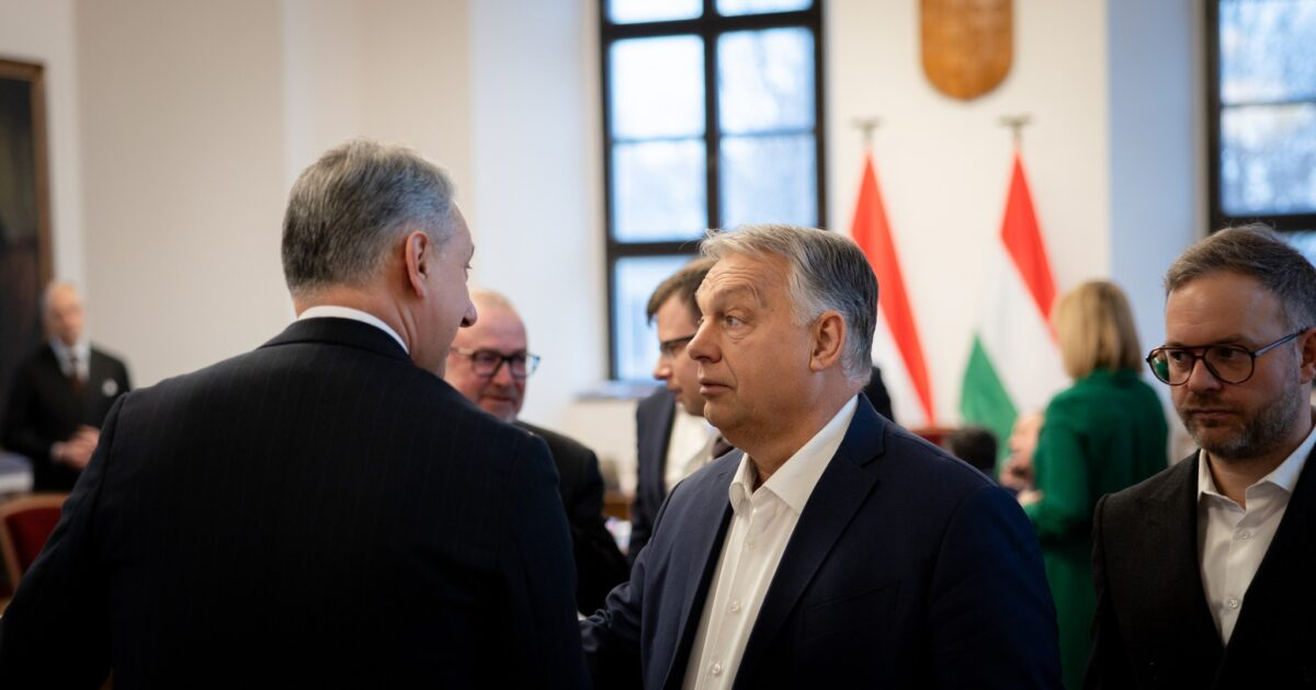 Tippelj, hol nyitnak értékesítési pontot a Mini-Dubaj arab befektetői