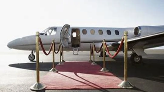 Kilőtt a magángépek iránti kereslet, mutatjuk, hol találtak hirtelen rengeteg szupergazdagot