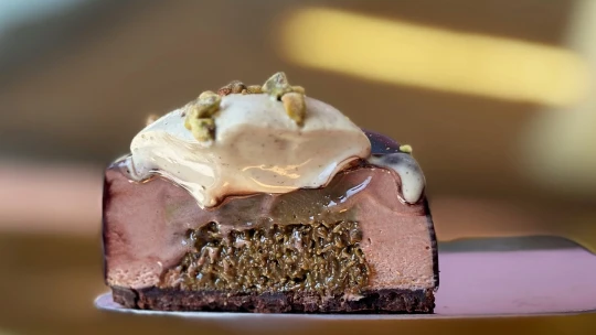 A Bindzsisztán-szelet után itt a Maxi Dubaj torta, és nem is akárkiktől