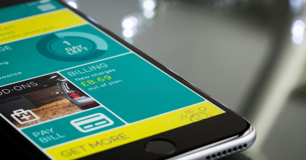 Egyre több a gépi segítség a hazai bankok mobilapplikációiban