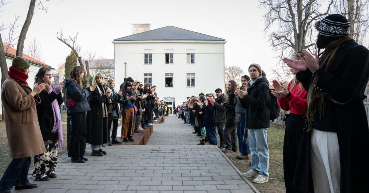 A tegnapi napot megnyerték a momés hallgatók, de korán sincs még vége
