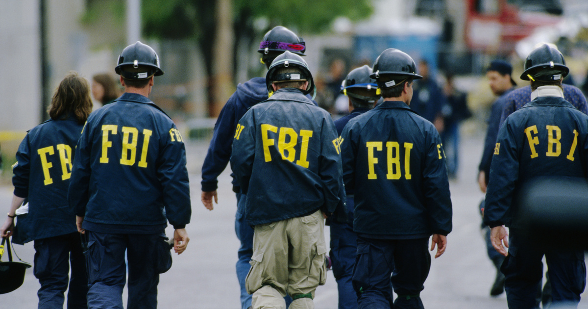 Trump-kormányzat: erre az emailre válaszolni kell. FBI: nem